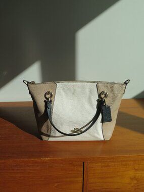 Coach Pebbled Leather Colourblock Crossbody Satchel Bag Neutral Cream Taupe
